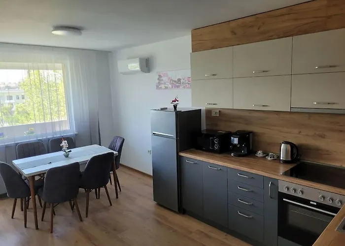 Apartment Ap.mihalevi 2bedrooms,living And Kitchen *