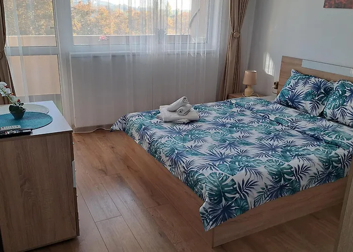 Ap.mihalevi 2bedrooms,living And Kitchen 아파트 바르나